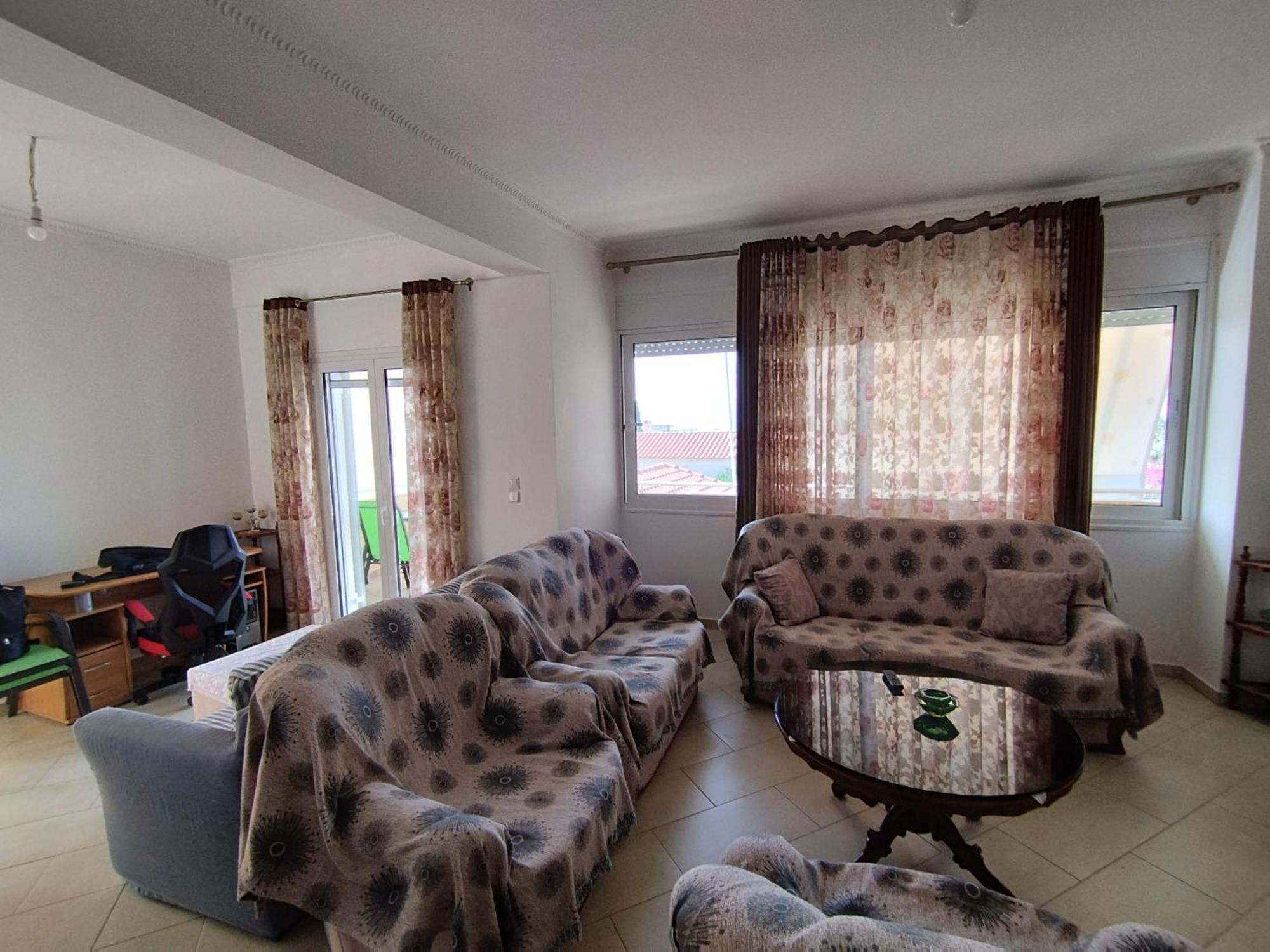 Valeria Villa Magoula (Evia)